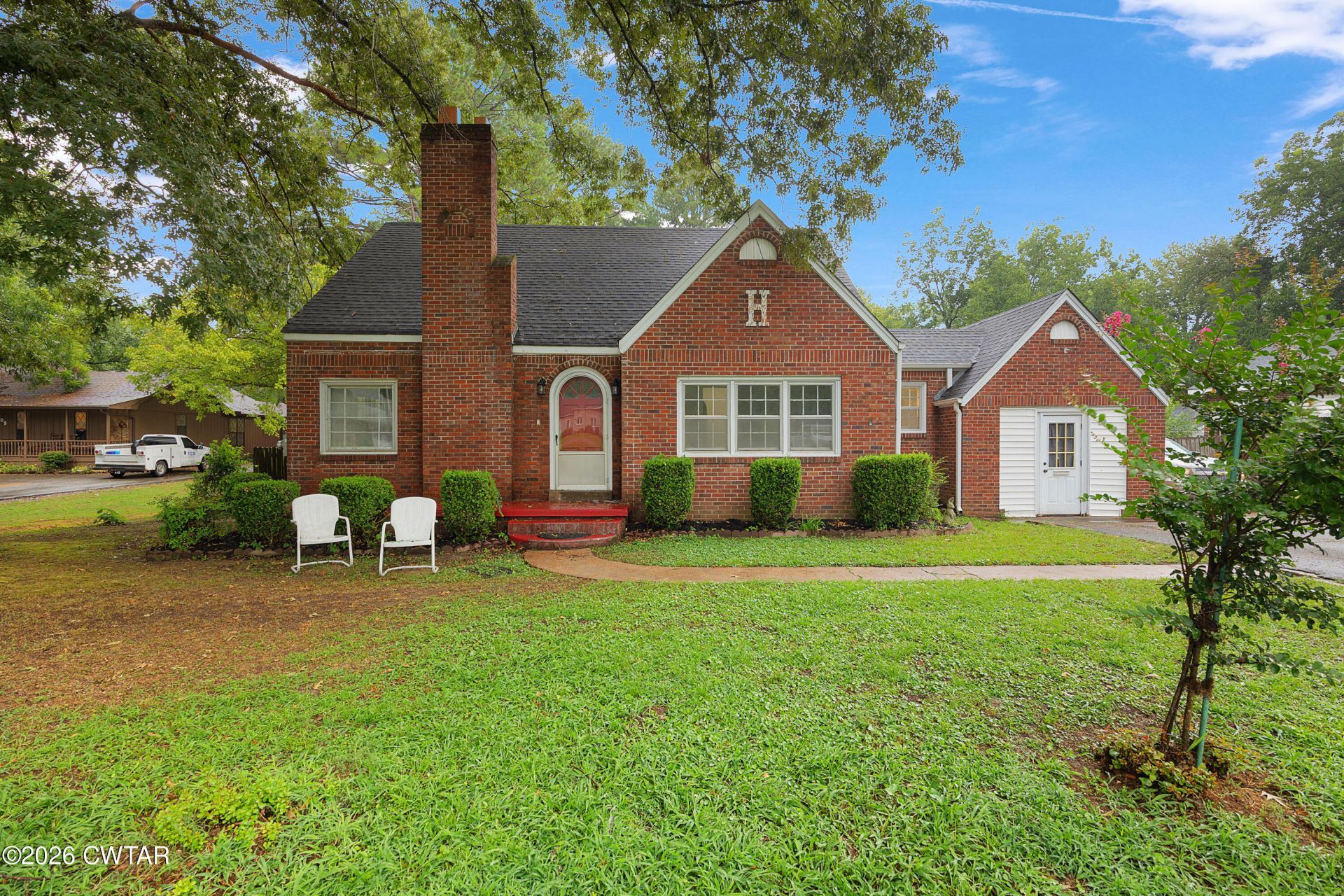 301 Bolivar Highway , Jackson, TN 38301 Main Photo