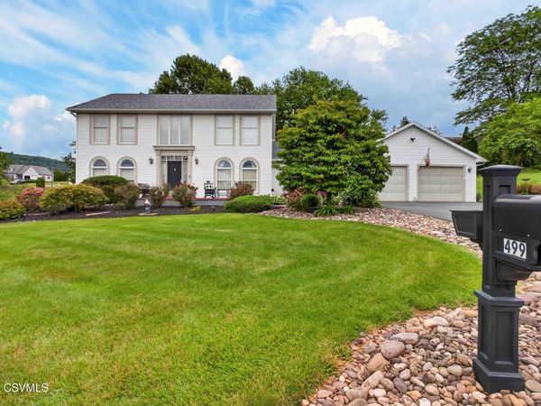 499 PLEASANTVIEW Drive , Bloomsburg, PA 17815