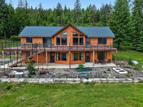 13561 Westside Calispel Rd, Usk, WA 99180
