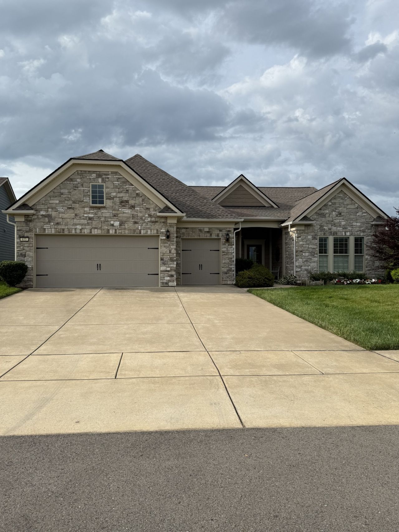 655 Overton Way , Spring Hill, TN 37174 Main Photo