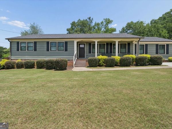 6127 Forest Drive SE, Covington, GA 30014