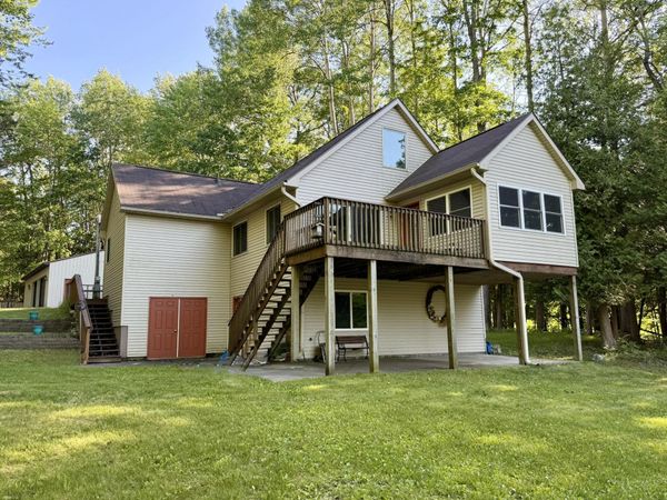4081 N Stephanie Drive, Branch, MI 49402