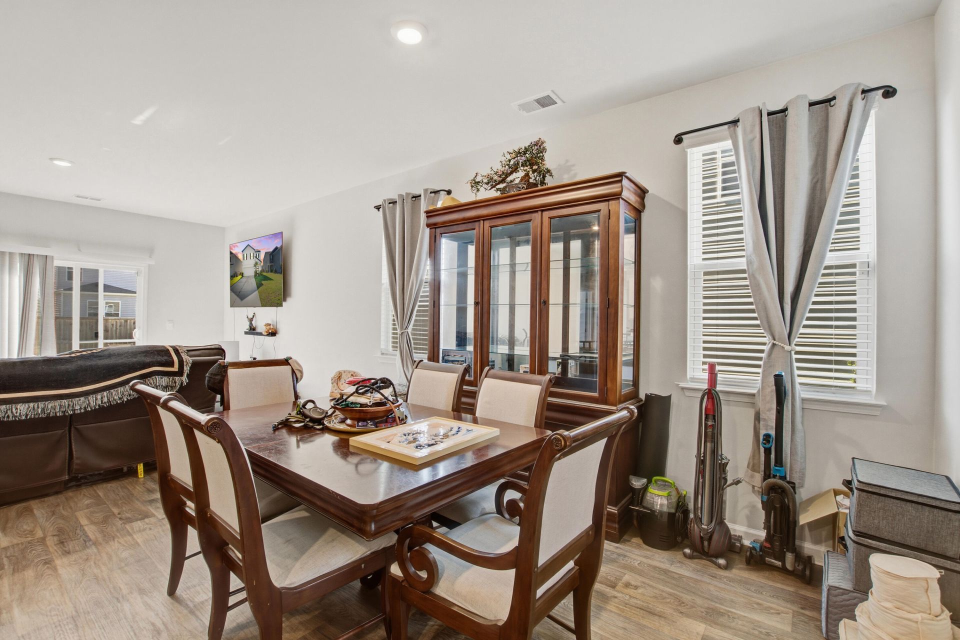 128 Holly Leaf Lane Photo 10