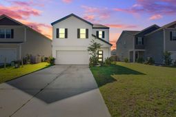 128 Holly Leaf Lane photo 4
