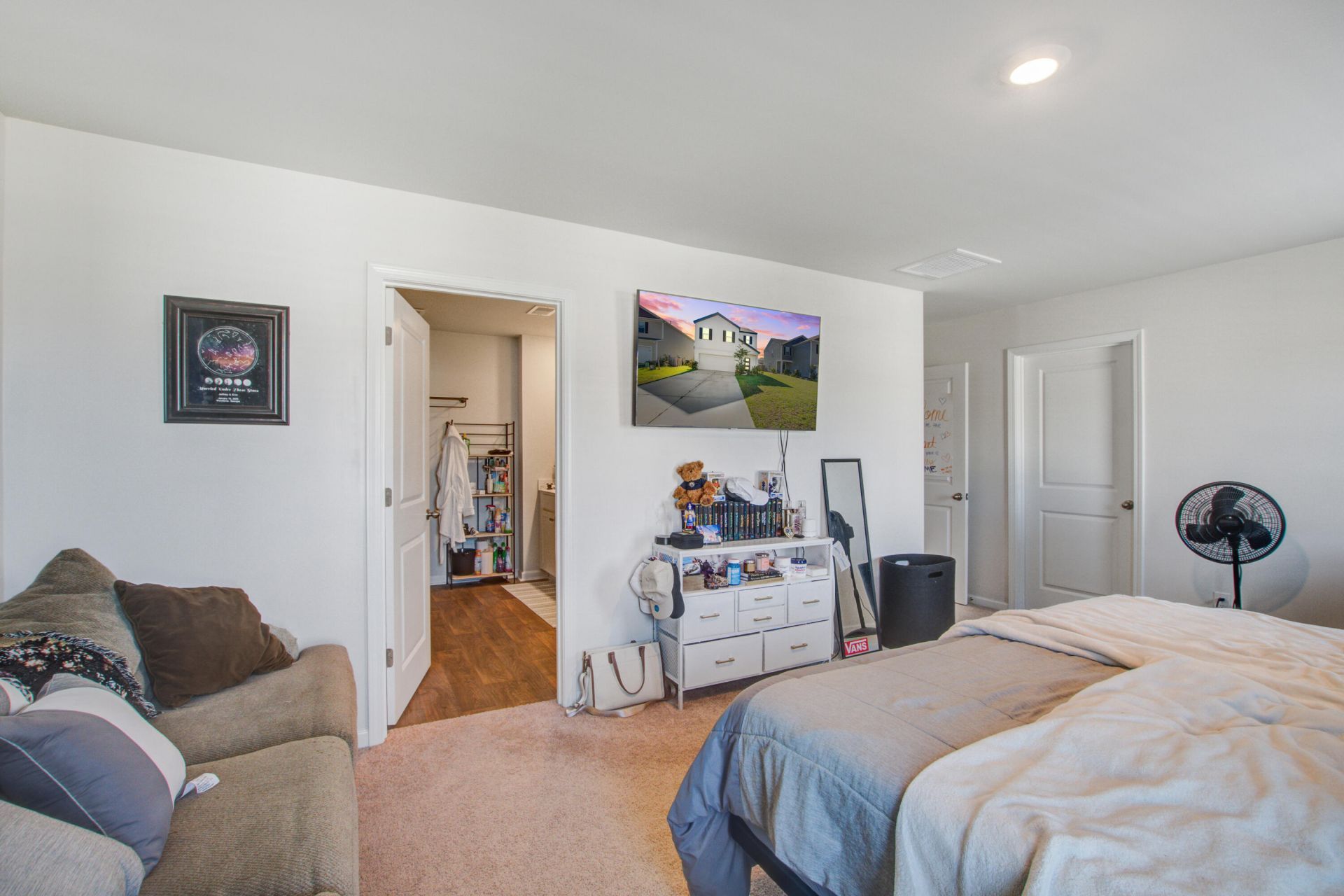 128 Holly Leaf Lane Photo 27