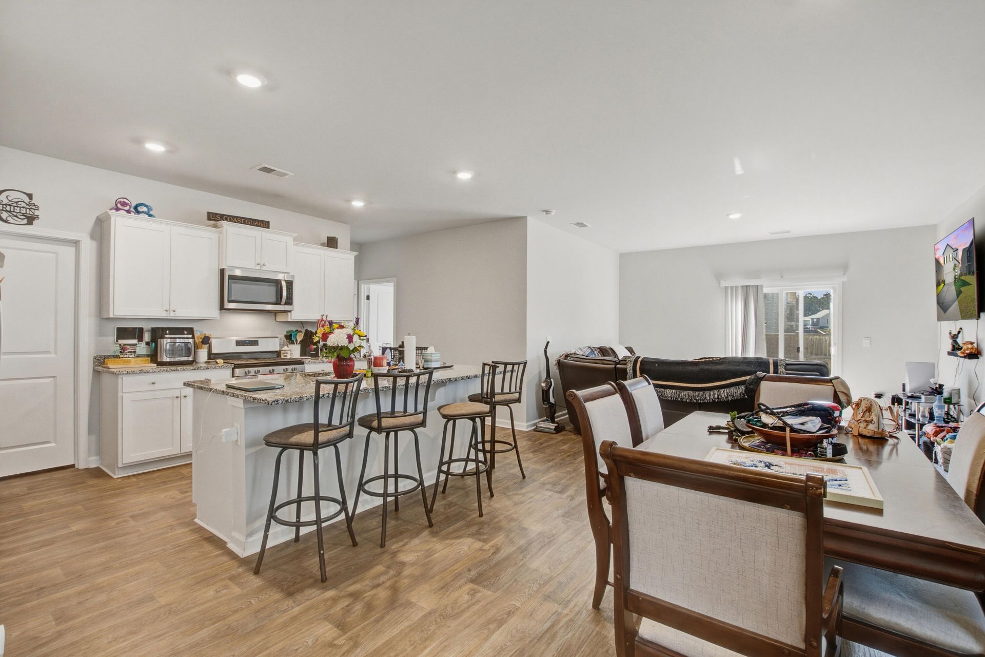 128 Holly Leaf Lane Photo 7
