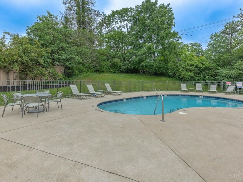 7268 E Galbraith Road, Unit A, Sycamore Township, OH 45243 Photo 32
