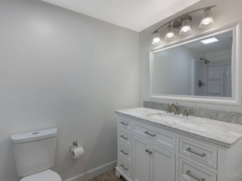 7268 E Galbraith Road, Unit A, Sycamore Township, OH 45243 Photo 6
