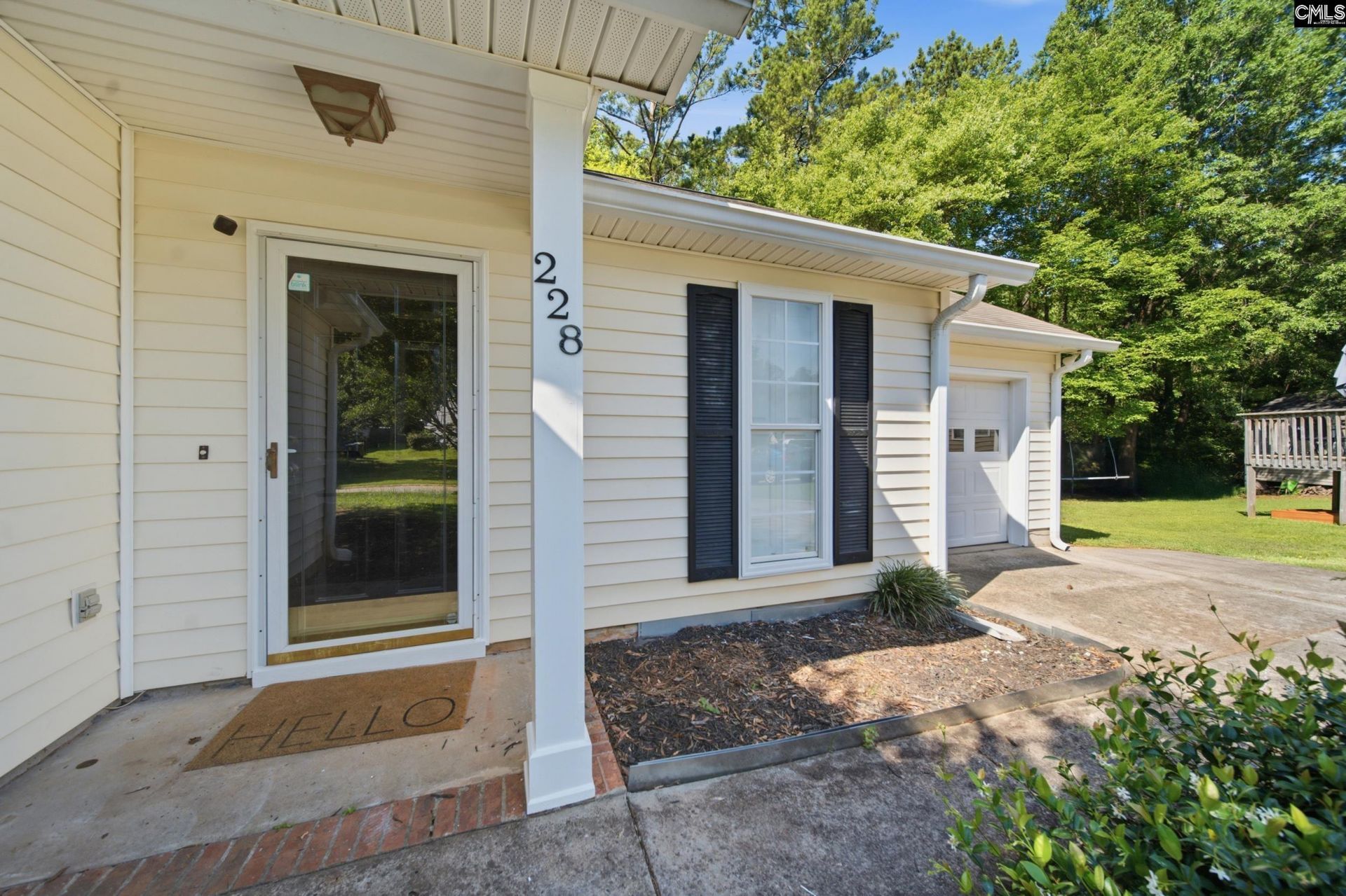 228 Rolling Rock Road  Photo 4