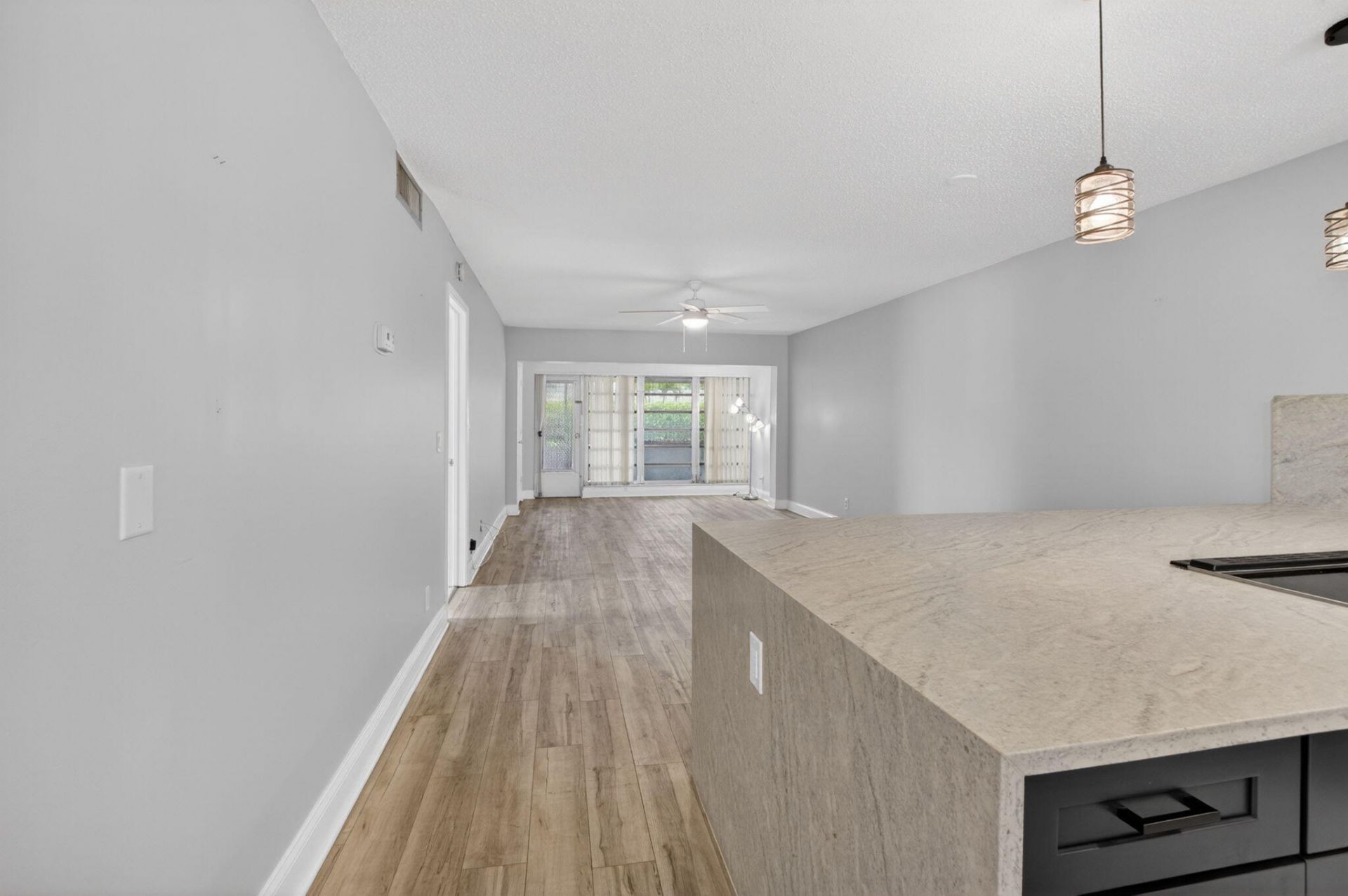 2401 Del Aire Boulevard, Unit 101, Delray Beach, FL 33445 Photo