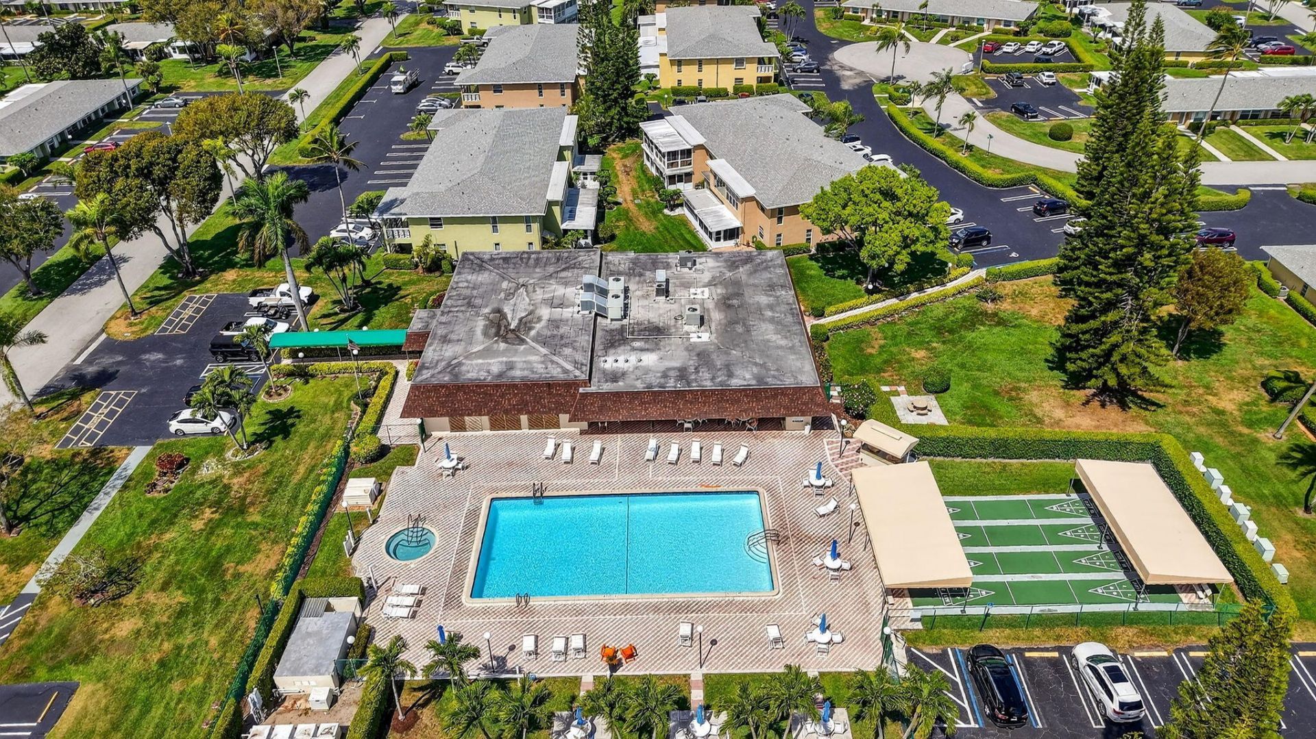 2401 Del Aire Boulevard, Unit 101, Delray Beach, FL 33445 Photo
