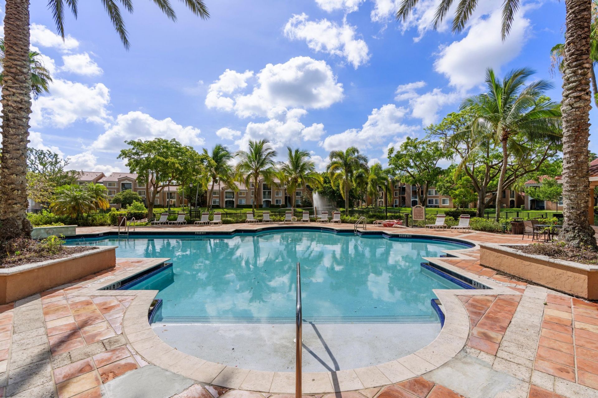 4828 N State Road 7, Unit 8306, Coconut Creek, FL 33073 Photo