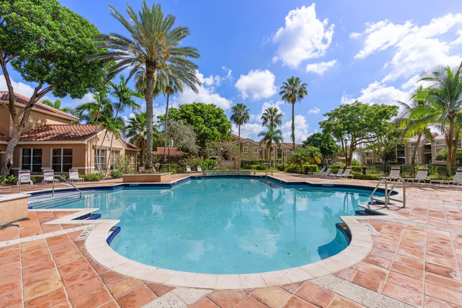 4828 N State Road 7, Unit 8306, Coconut Creek, FL 33073 Photo