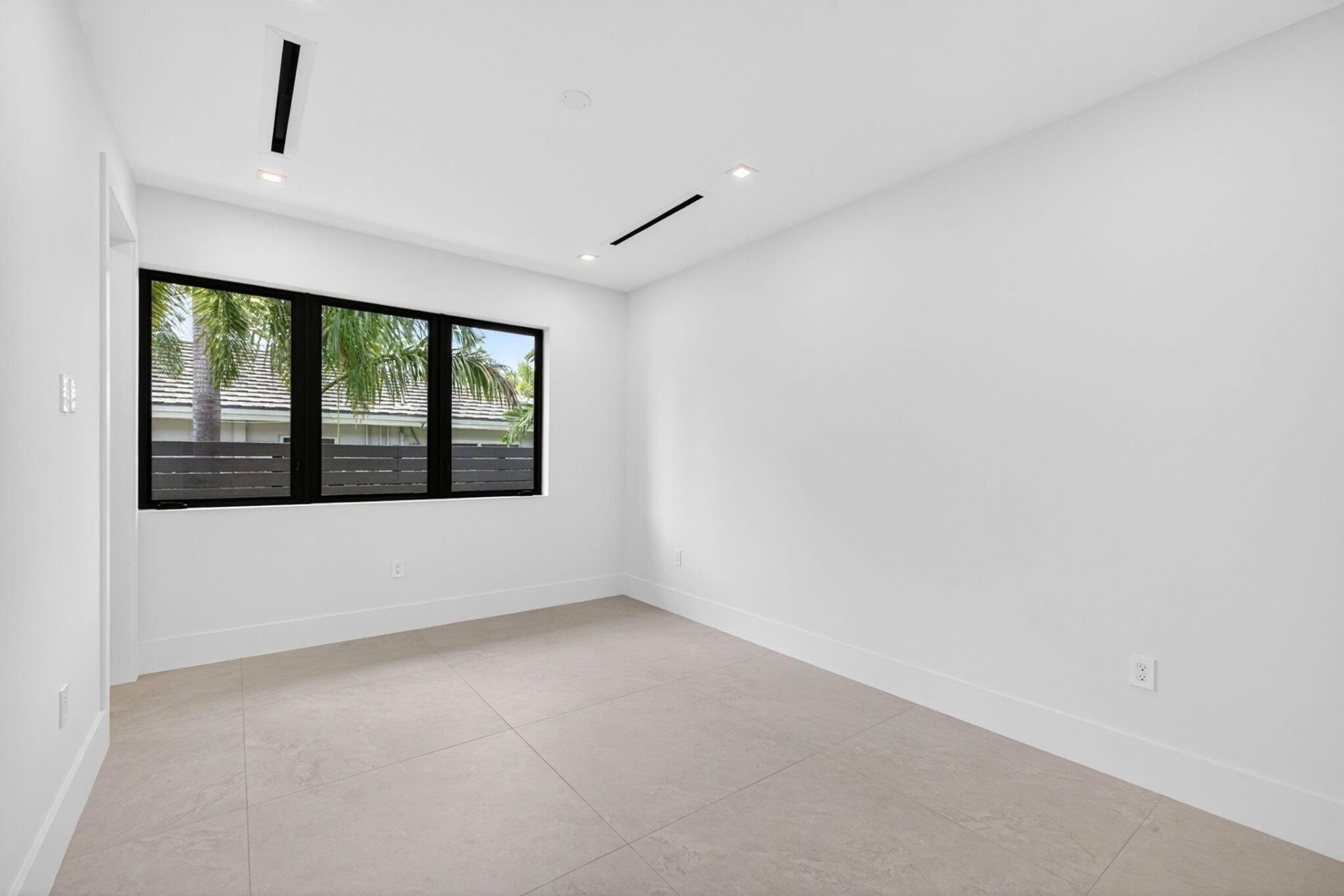 2717 NE 33rd Street, Fort Lauderdale, FL 33306 Photo