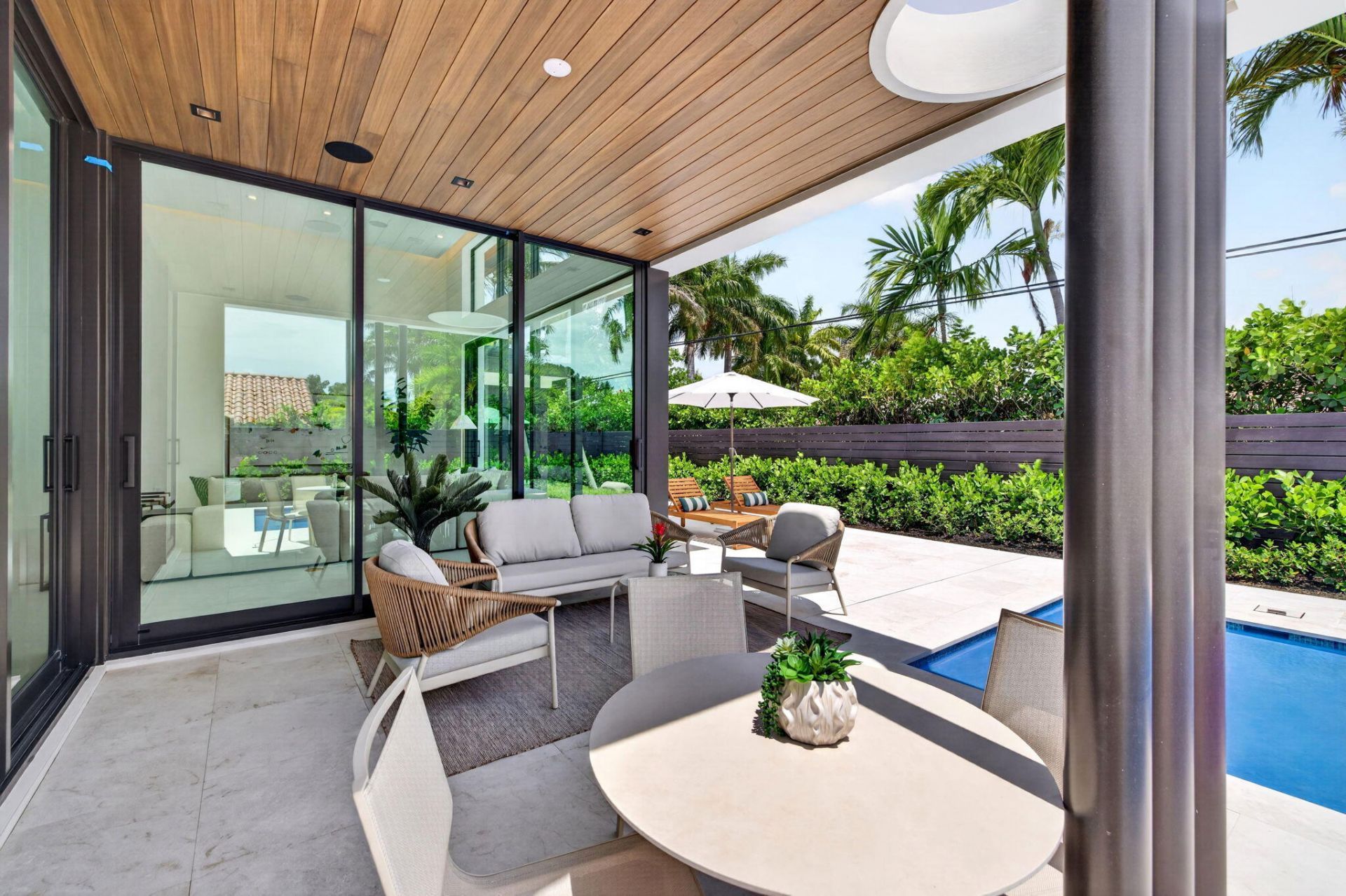 2717 NE 33rd Street, Fort Lauderdale, FL 33306 Photo