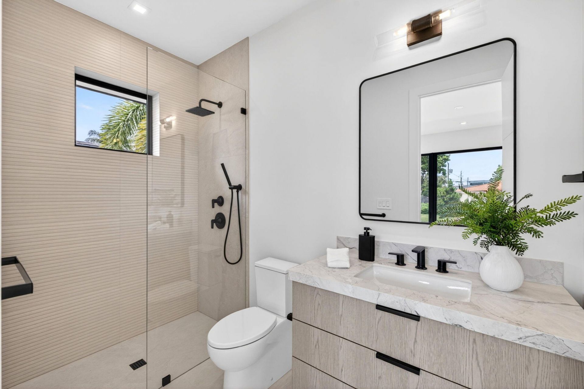 2717 NE 33rd Street, Fort Lauderdale, FL 33306 Photo