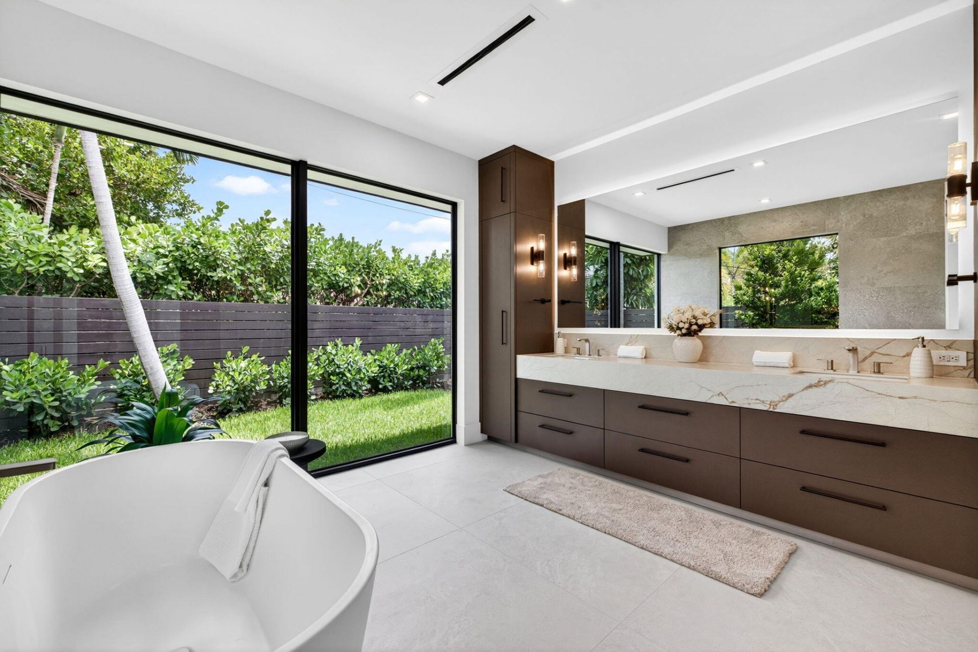 2717 NE 33rd Street, Fort Lauderdale, FL 33306 Photo