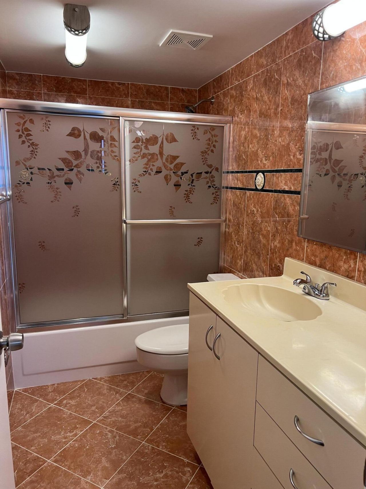 5600 N Flagler Drive, Unit 1608, West Palm Beach, FL 33407 Photo