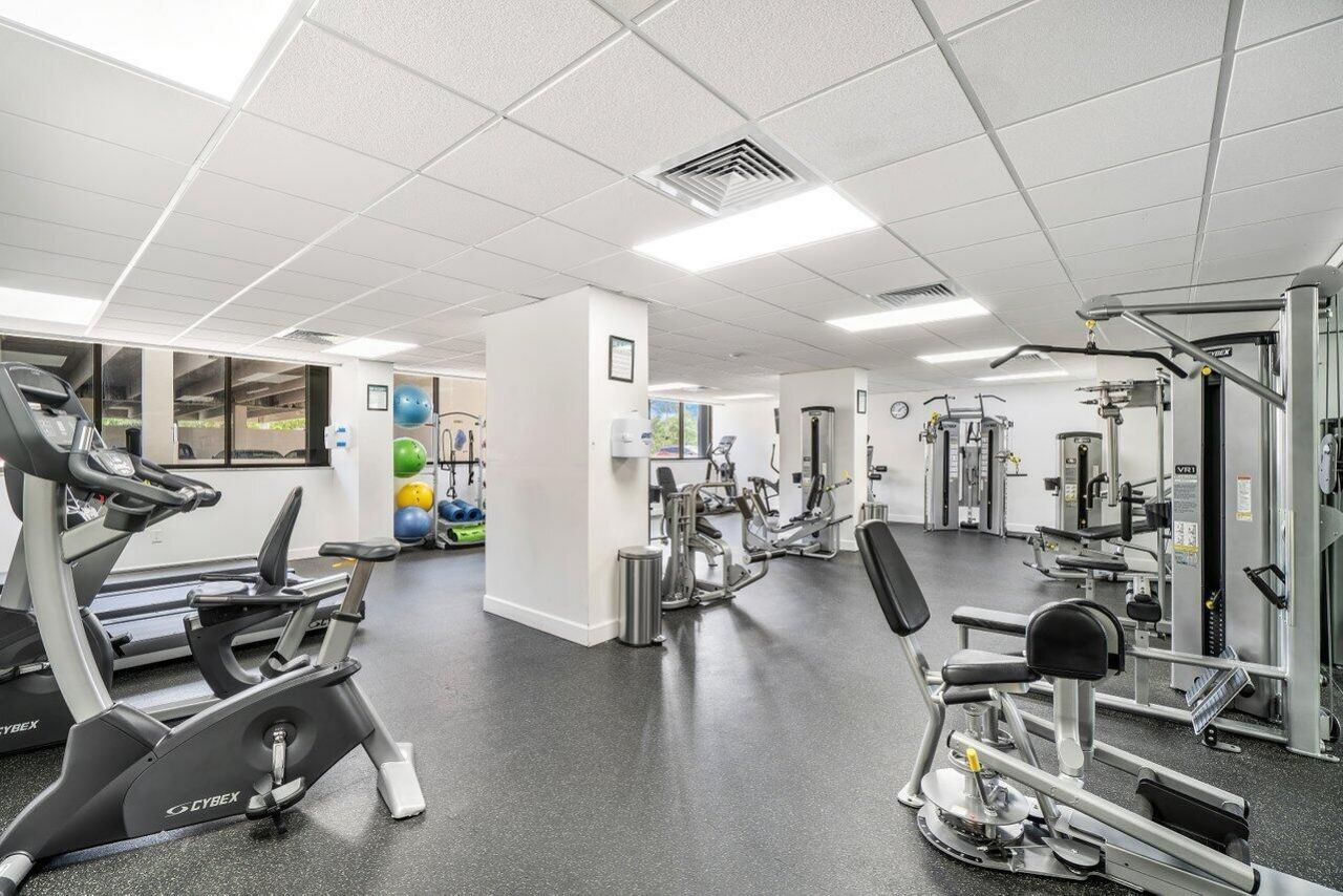 5600 N Flagler Drive, Unit 1608, West Palm Beach, FL 33407 Photo