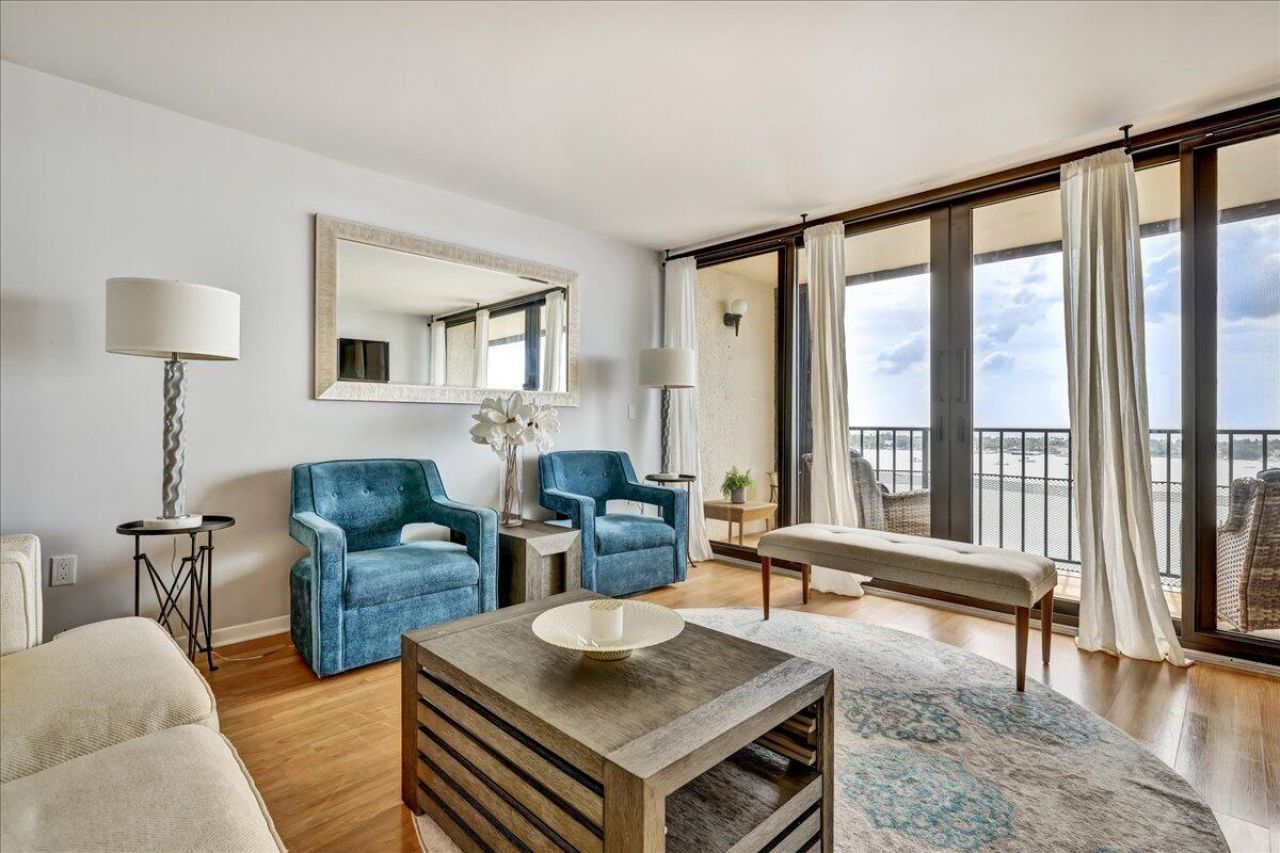5600 N Flagler Drive, Unit 1608, West Palm Beach, FL 33407 Photo
