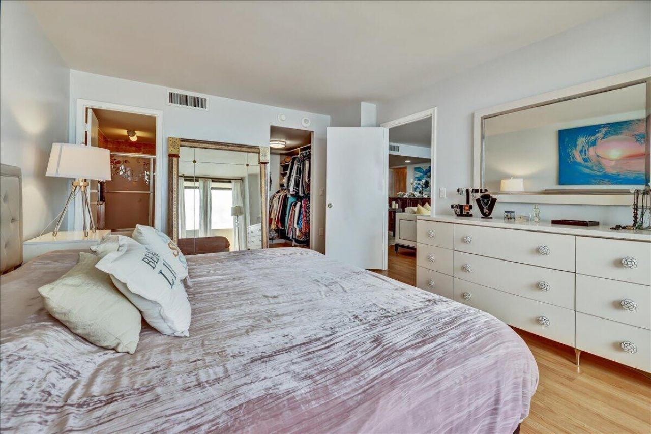 5600 N Flagler Drive, Unit 1608, West Palm Beach, FL 33407 Photo