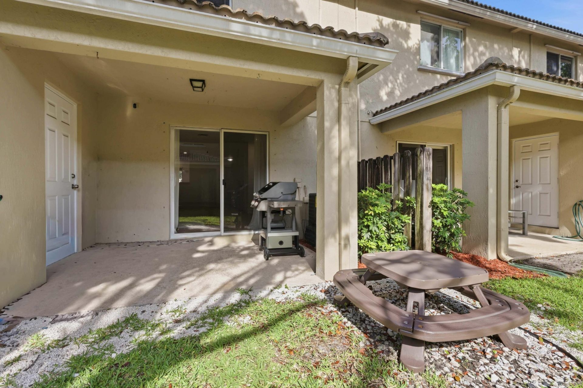 5959 London Lane, Tamarac, FL 33321 Photo