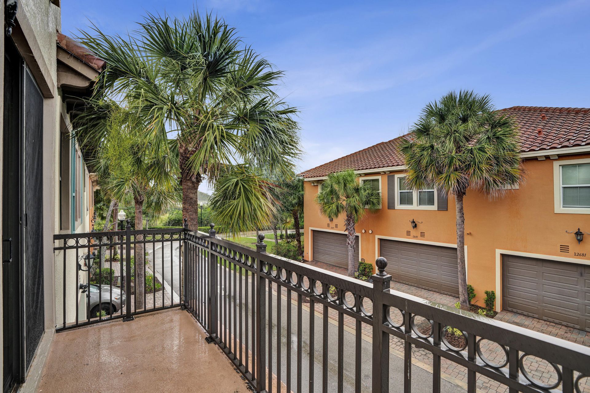 12662 NW 32nd Place, Sunrise, FL 33323 Photo