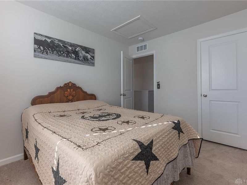 6023 Aviation Trail, Moraine, OH 45439 Photo 23