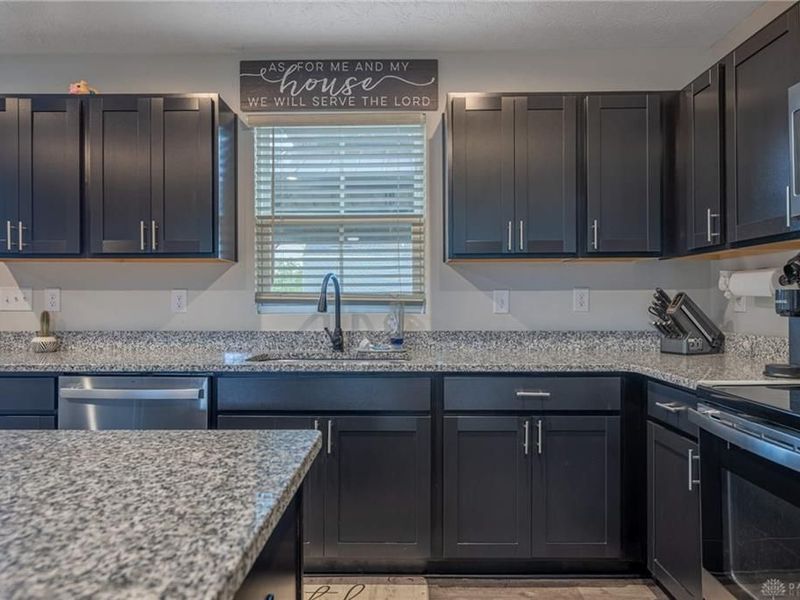 6023 Aviation Trail, Moraine, OH 45439 Photo 6
