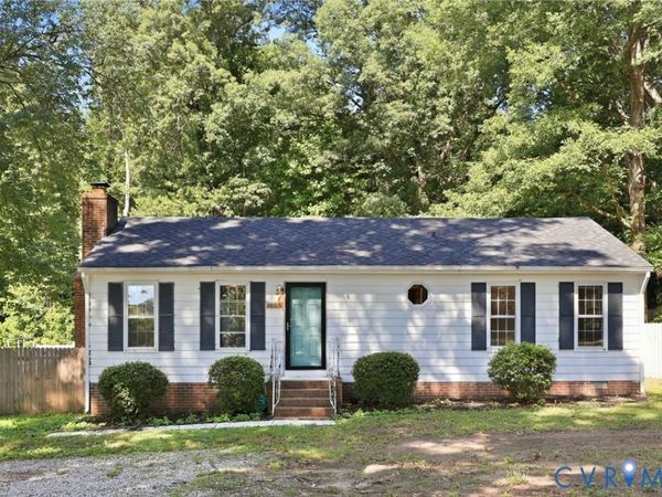 12716 S Chester Road , Chester, VA 23831