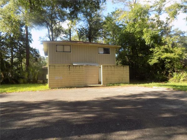 713 SW 69 STREET , GAINESVILLE, FL 32607