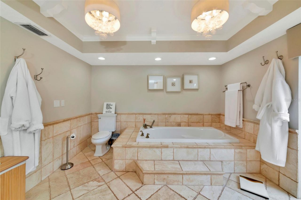 1474 Landview Lane, Osprey, FL 34229 Photo