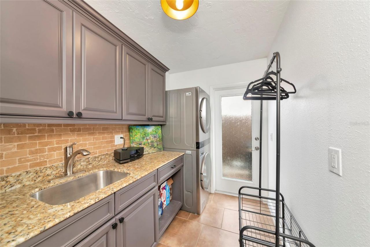 1474 Landview Lane, Osprey, FL 34229 Photo