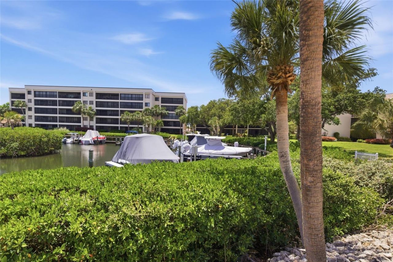 1500 Cove II Place, Unit 531, Sarasota, FL 34242 Photo
