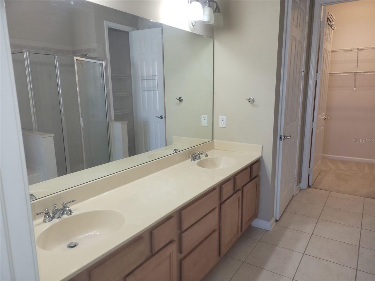 7905 N Seminole Boulevard, Unit 3404, Seminole, FL 33772 Photo