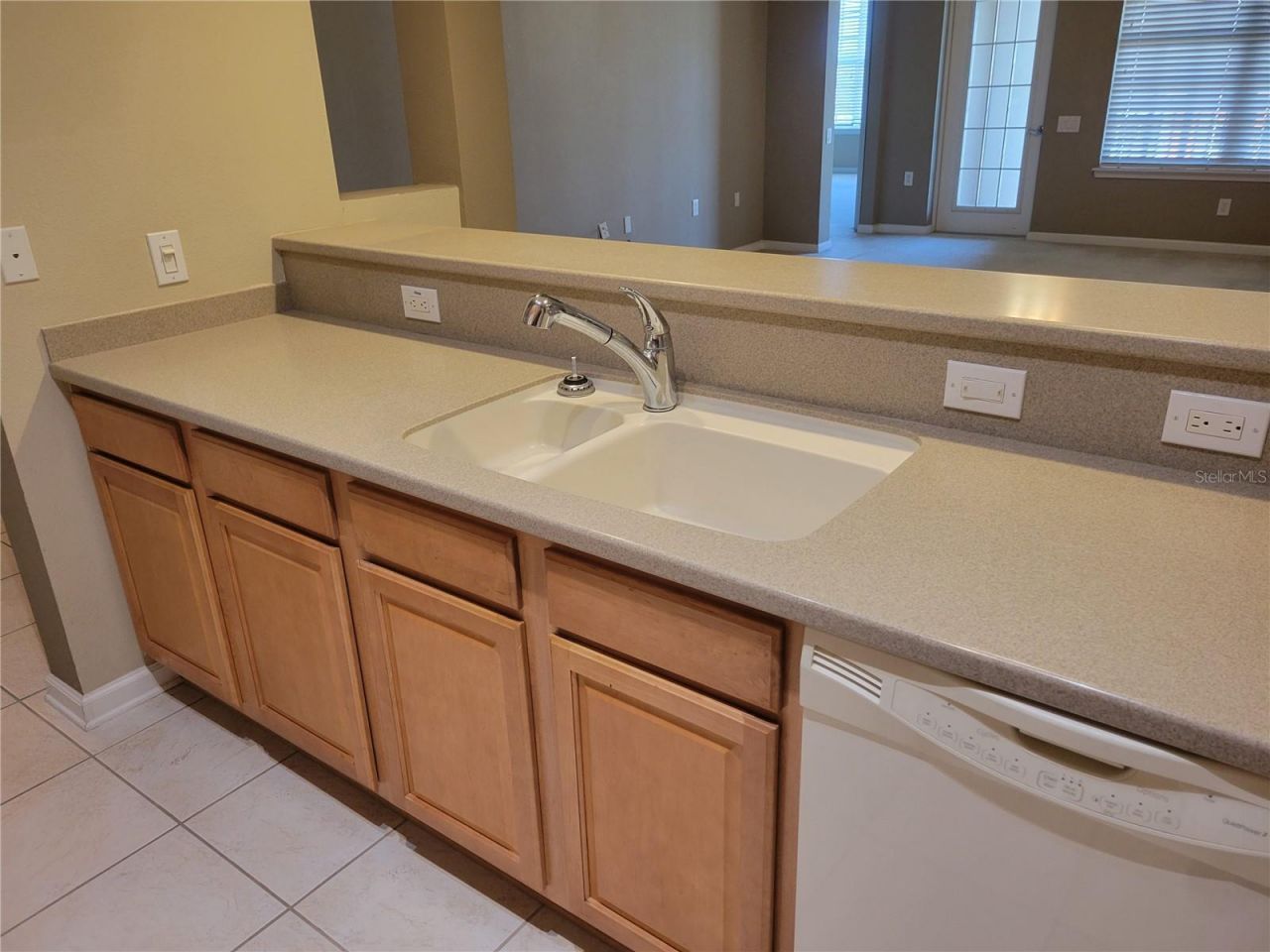 7905 N Seminole Boulevard, Unit 3404, Seminole, FL 33772 Photo