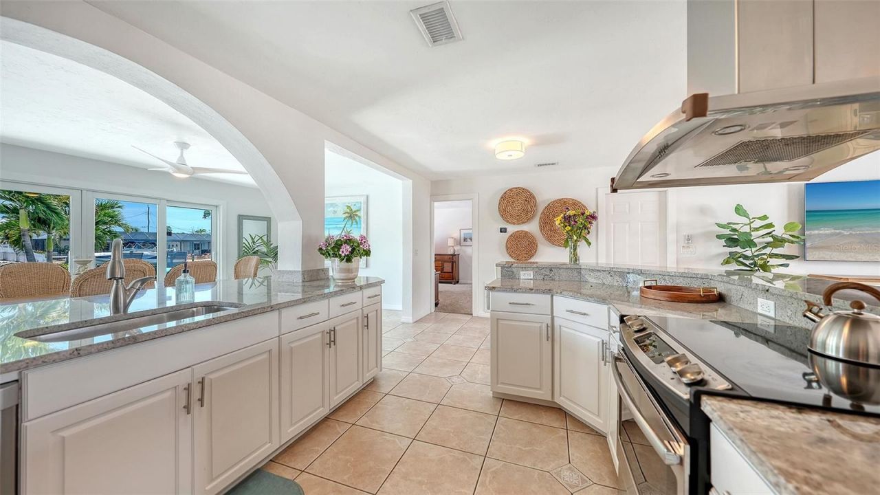 3816 99th Street W, Bradenton, FL 34210 Photo
