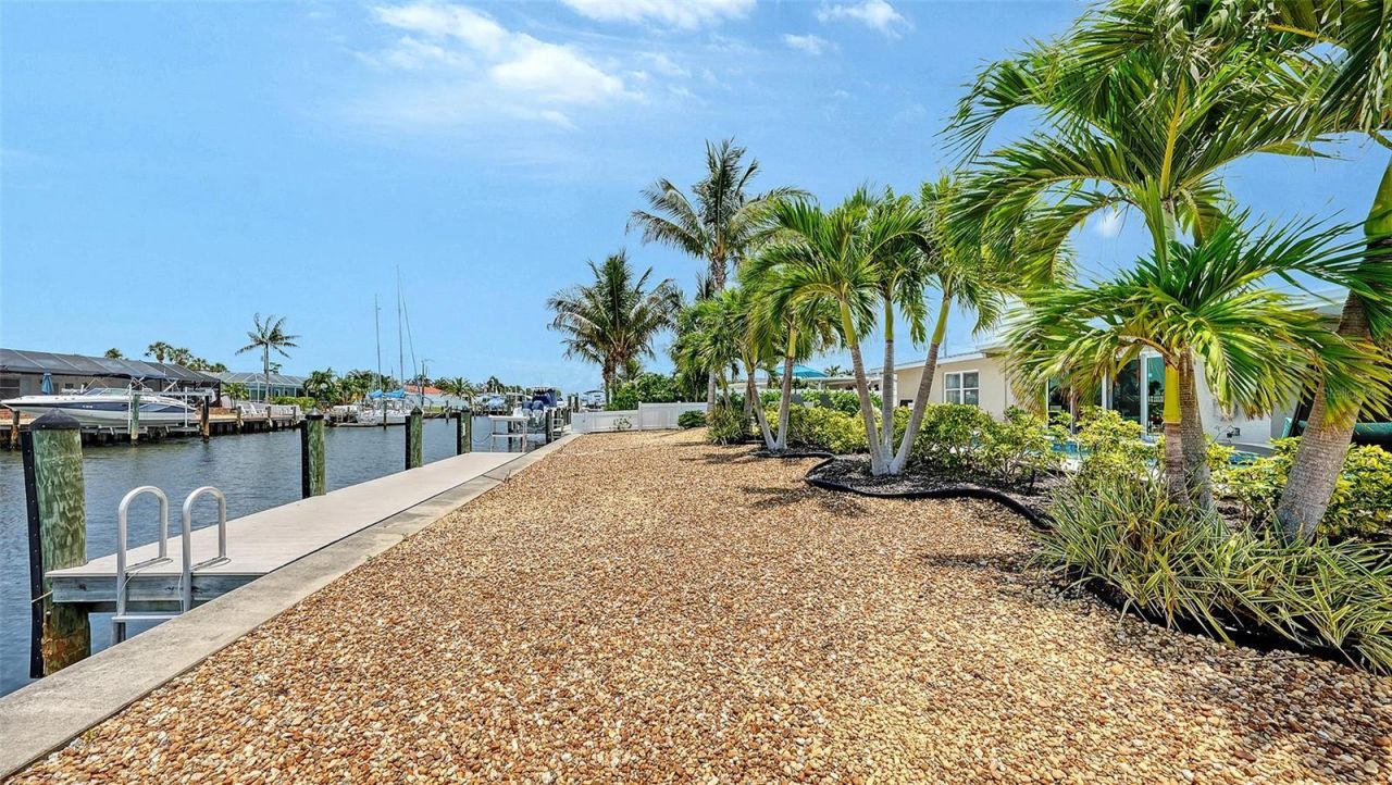 3816 99th Street W, Bradenton, FL 34210 Photo