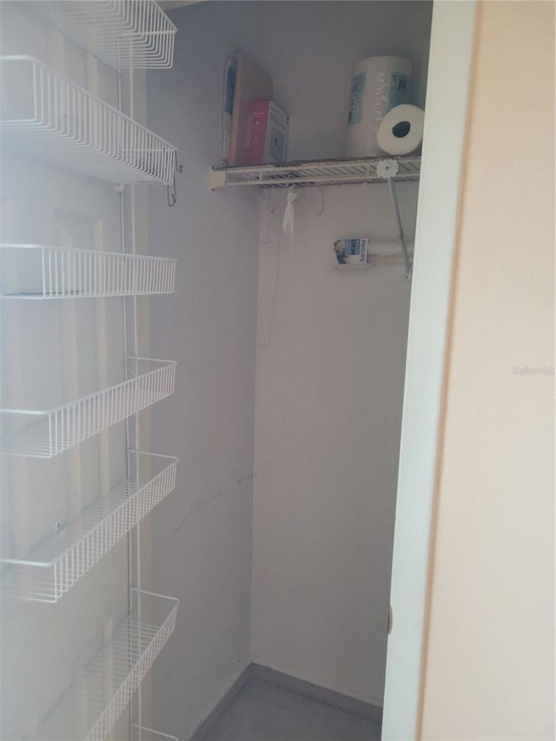9950 62nd Terrace N, Unit 417, Saint Petersburg, FL 33708 Photo