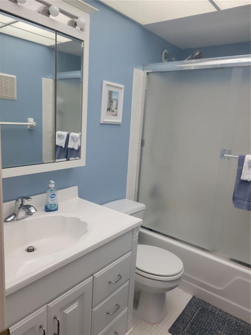 9950 62nd Terrace N, Unit 417, Saint Petersburg, FL 33708 Photo