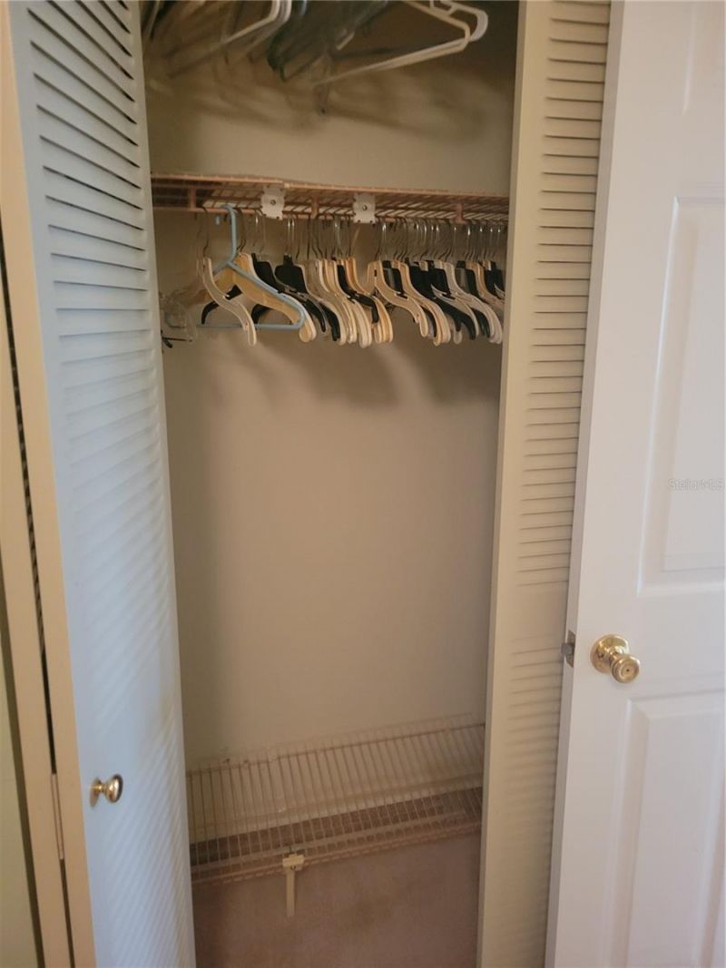 9950 62nd Terrace N, Unit 417, Saint Petersburg, FL 33708 Photo