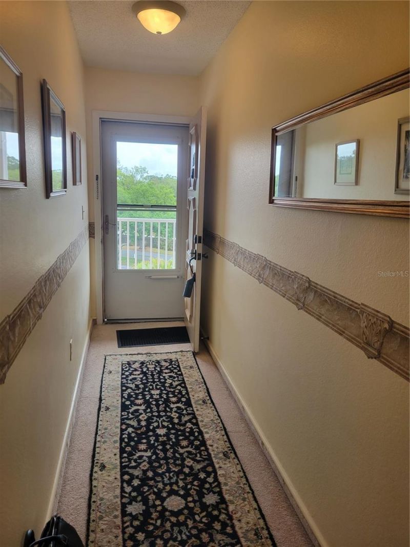 9950 62nd Terrace N, Unit 417, Saint Petersburg, FL 33708 Photo