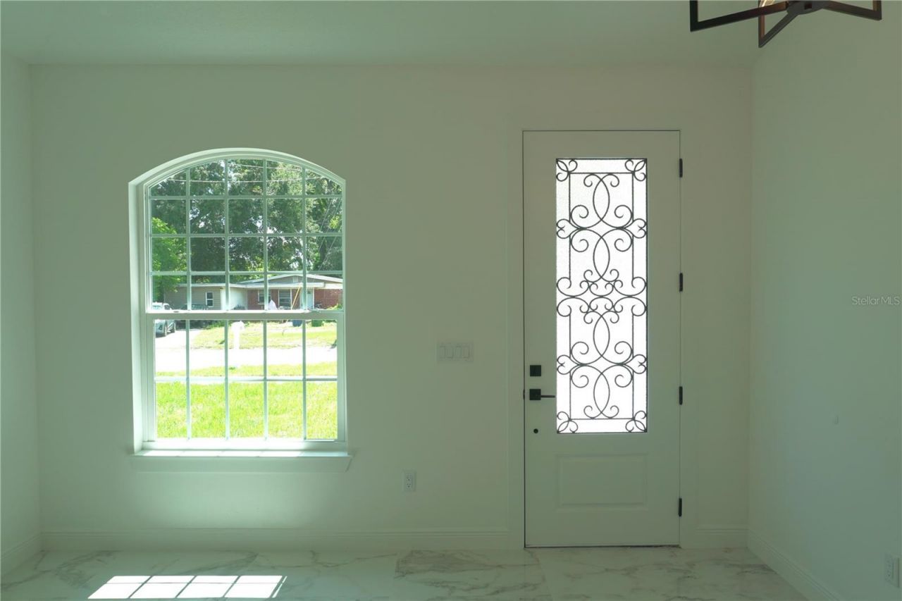 8924 N Orleans Avenue , Tampa, FL 33604 Photo