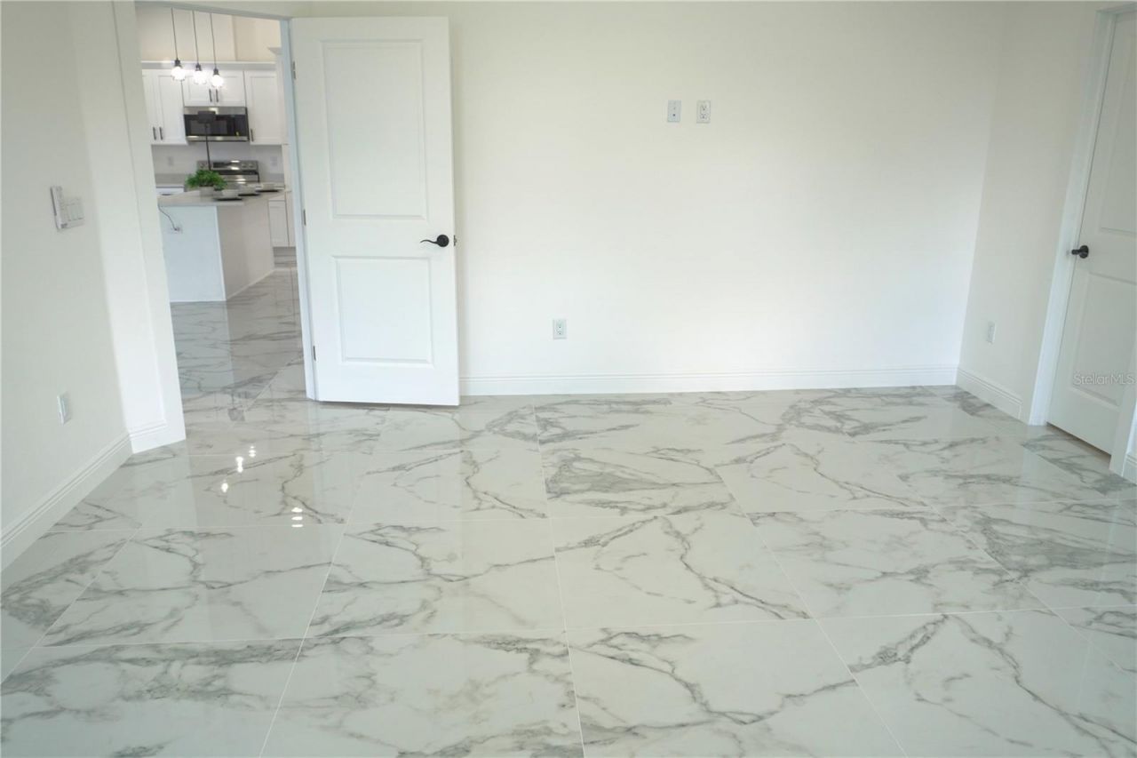 8924 N Orleans Avenue , Tampa, FL 33604 Photo