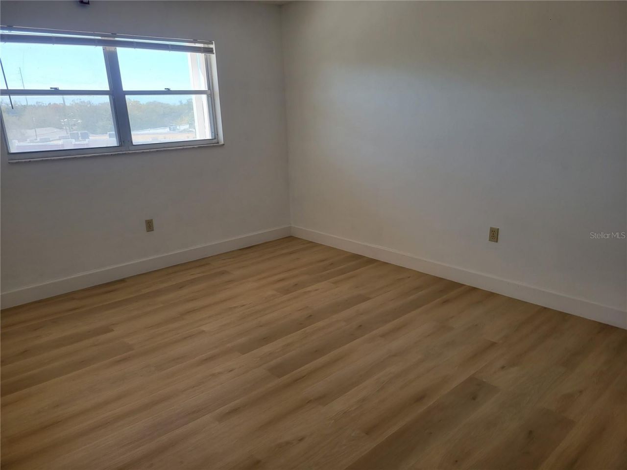 9950 62nd Terrace N, Unit 404, Saint Petersburg, FL 33708 Photo