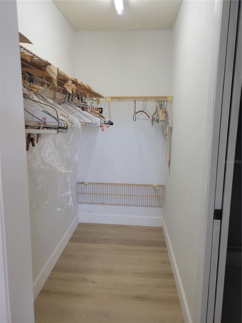 9950 62nd Terrace N, Unit 404, Saint Petersburg, FL 33708 Photo