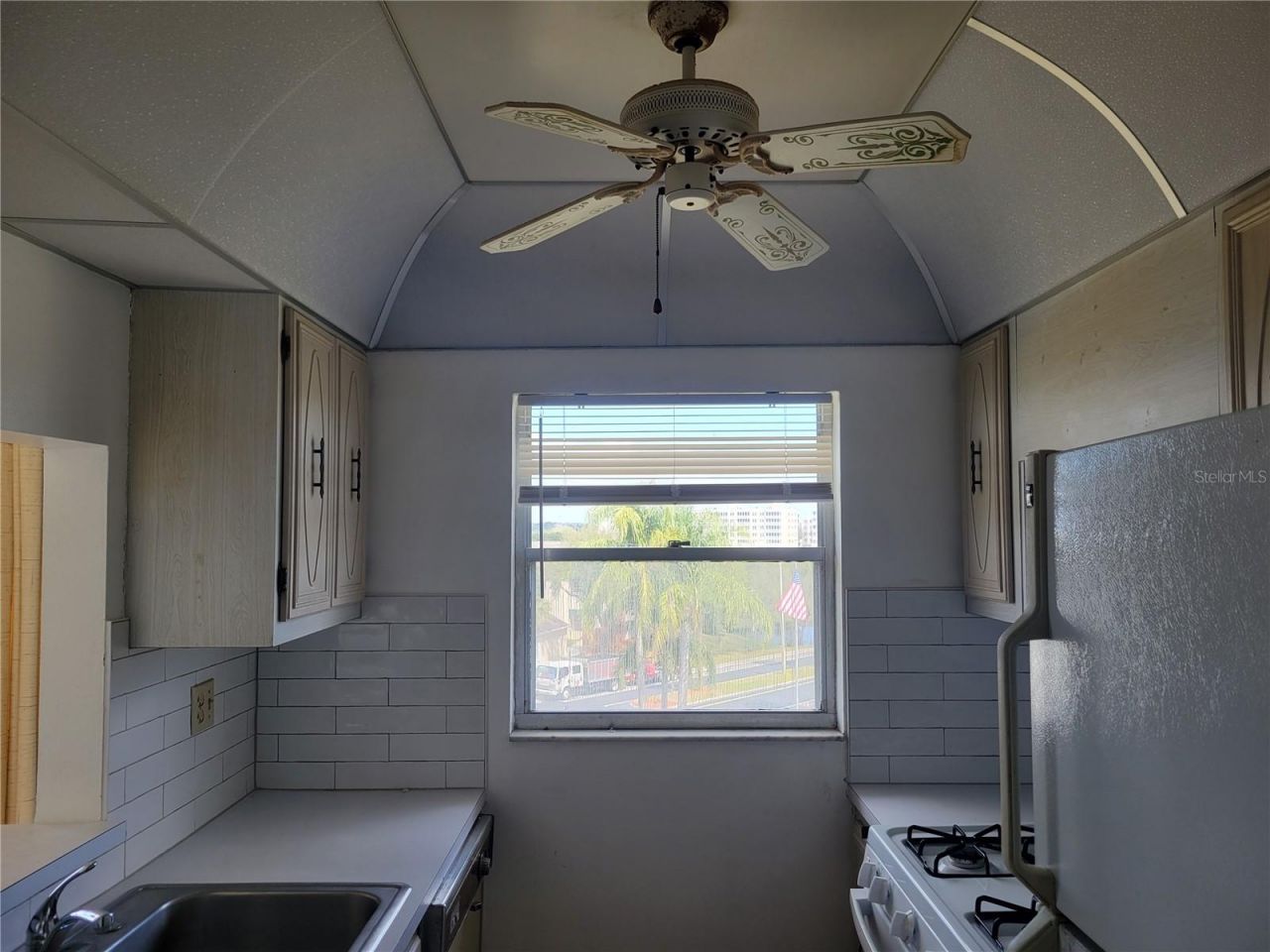 9950 62nd Terrace N, Unit 404, Saint Petersburg, FL 33708 Photo