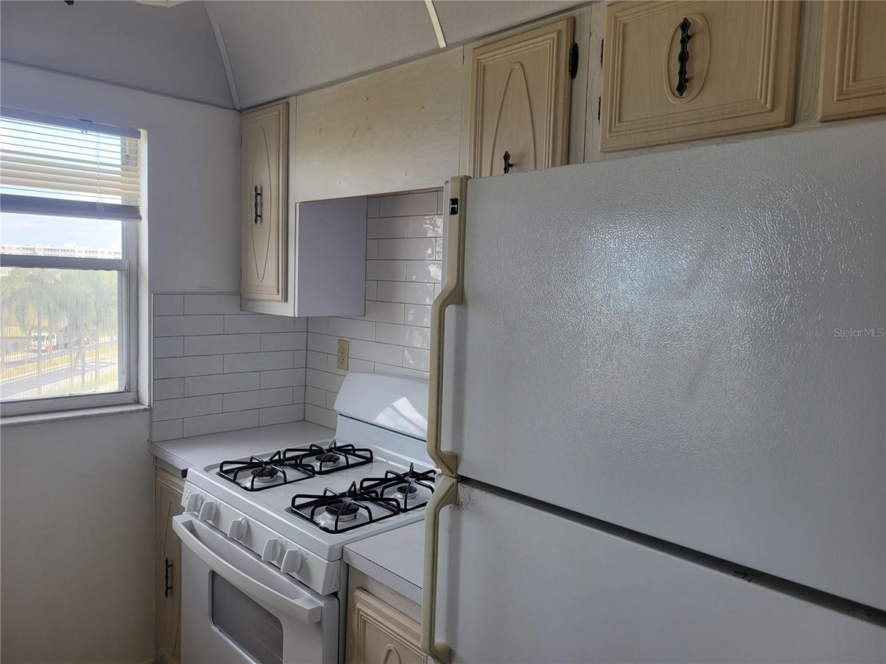 9950 62nd Terrace N, Unit 404, Saint Petersburg, FL 33708 Photo