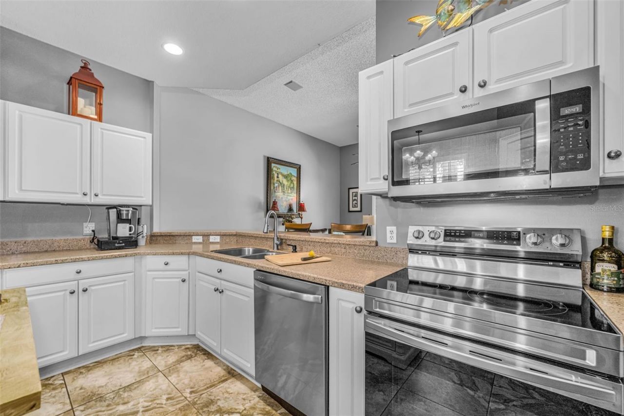 1114 Toski Drive , Trinity, FL 34655 Photo