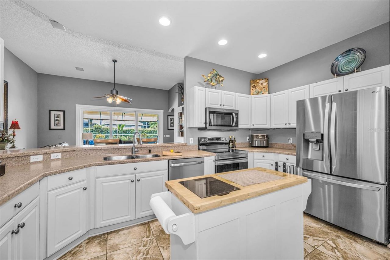 1114 Toski Drive , Trinity, FL 34655 Photo